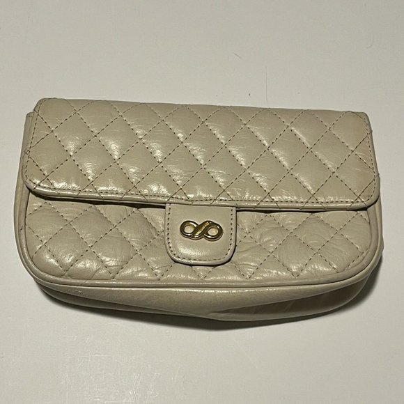 Vintage Cream Quilted Genuine Leather Clutch Purse Hong Kong Missing Strap - Picture 1 of 16